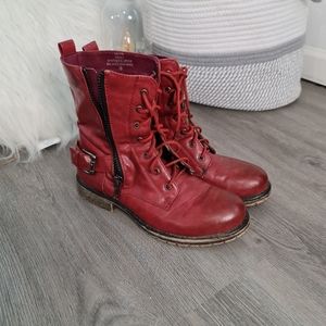 Red Boots
